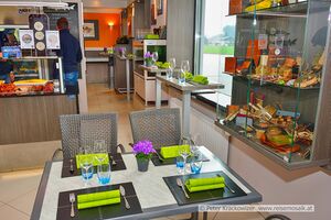 Gruell Bistro 06.JPG
