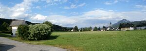 Herrnhuber Kapelle und Thalgau.jpg