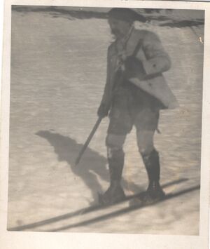 Kajetan Köller mit Stackelstecken 1910.jpg