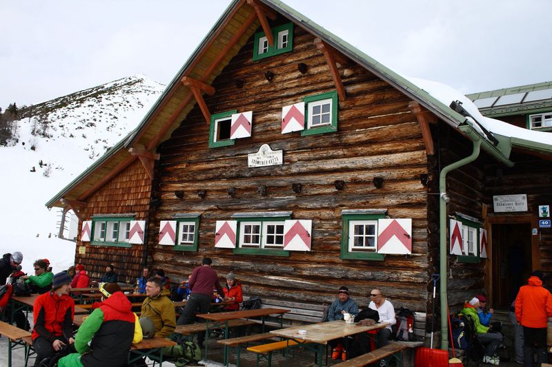 Datei:Südwienerhütte 34203 2014-01-19.jpg