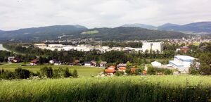 Ausblick nach Osten vom Kumpfmllerweg.jpg