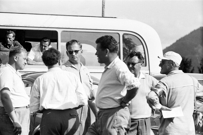 Datei:Gaisbergrennen 1957 Funktionäre.jpg