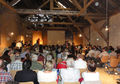 Bockereraufführung in der Tenne des Hippingerbauern in Seekirchen, ein volles Haus.jpg