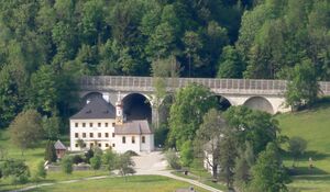 Dechanthof Thalgau, neue Ansicht.jpg