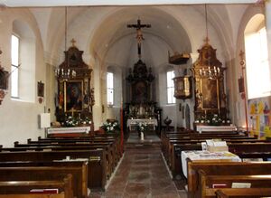 Pfarrkirche Elixhausen, Innenansicht.JPG
