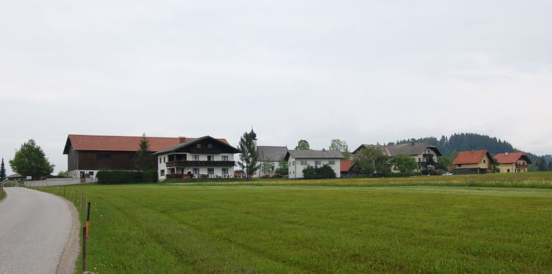 Datei:Unzingstraße (Eugendorf).jpg