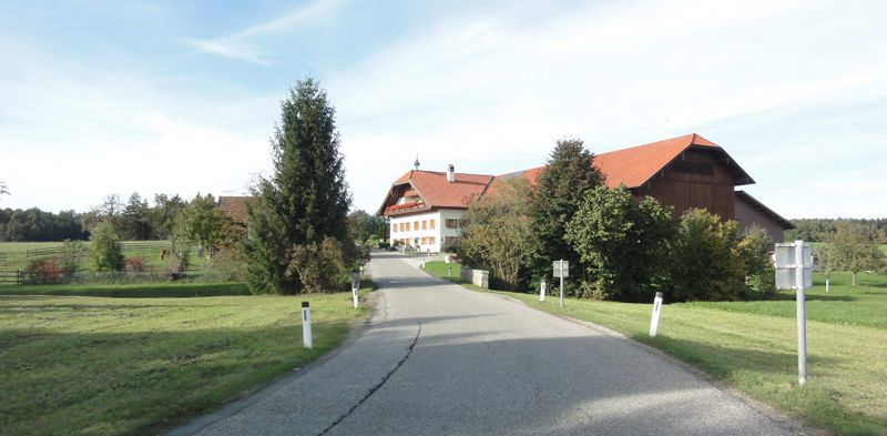 Datei:Weiler Kreised, Berndorf.jpg