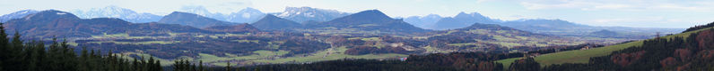 Datei:Thalgauberg-Westblick-Pano.jpg