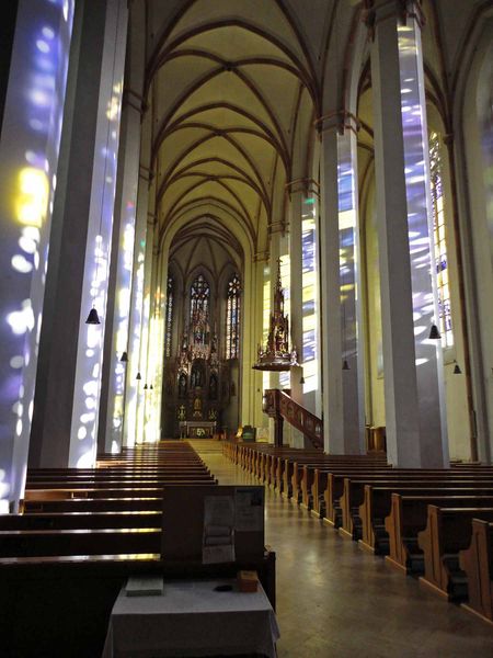 Datei:KircheFenster01.jpg