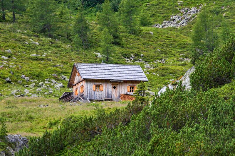 Datei:Greinmeisterhütte znachtal 63717 2011-07-27.jpg