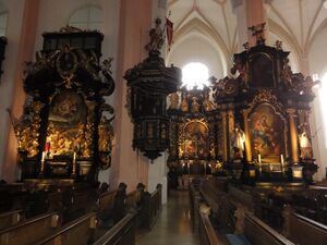 Prunk in der Mondseer Basilika.JPG