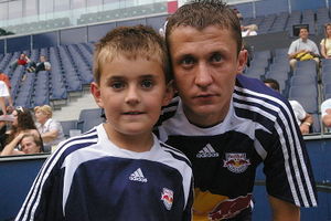 Sasa Ilic and Fan.jpg