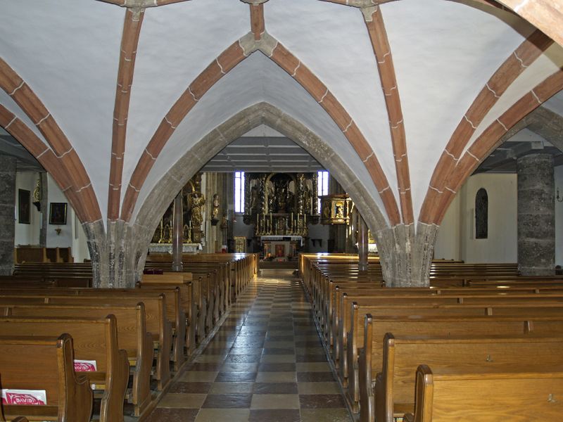 Datei:Abtenau Kirche04.jpg