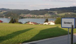 Dürnberg, westlicher Ortschaftsbeginn.jpg
