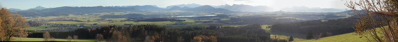 Datei:Tannberg-Panoramabild Süd red.jpg