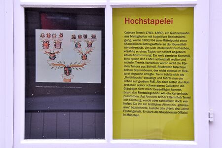 2025 09 27 Fensterpfad der Universitätsbibliothek Salzburg 06.jpg