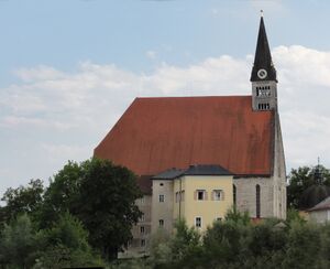 Stadtpfarrkirche Laufen.JPG
