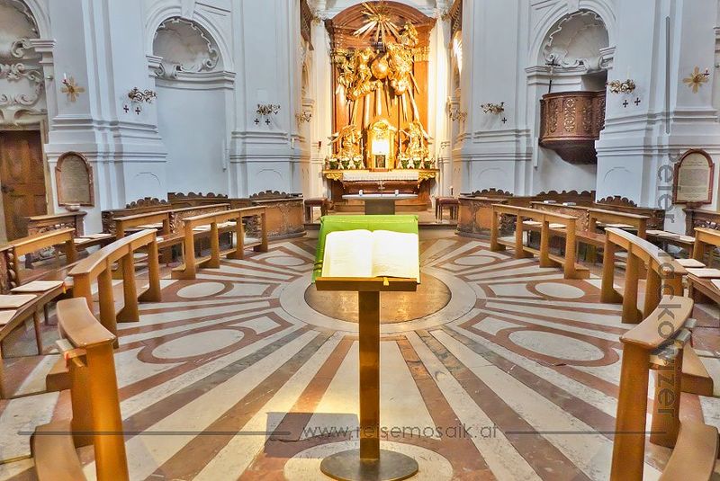Datei:Dreifaltigkeitskirche 2019 06.jpg