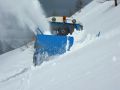 Grossglockner Hochalpenstrasse Schneeraeumung 2013 28.jpg