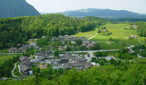 Rehabilitationszentrum Großgmain, Ansicht von der Plainruine.jpg