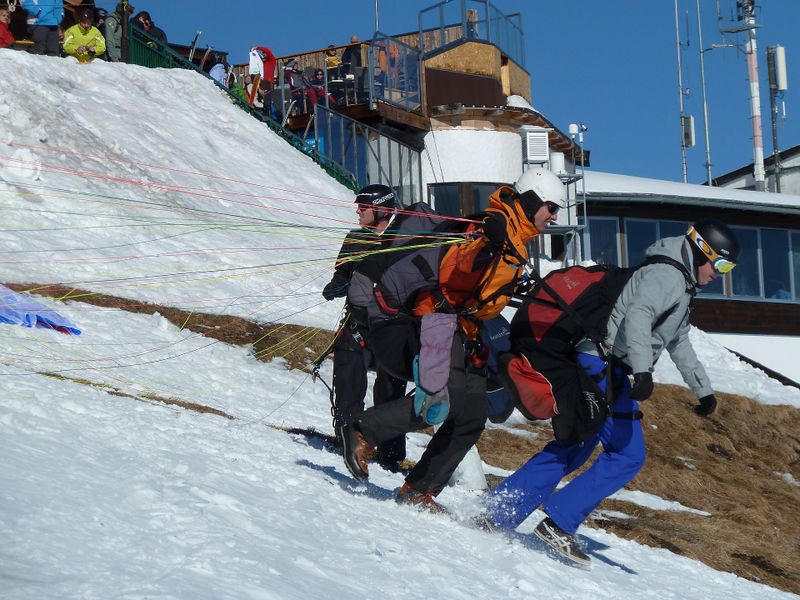 Datei:Start zum Tandemflug.jpg