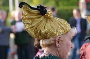Goldhaubenfrauen.JPG