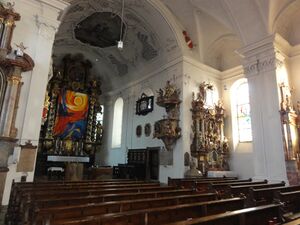 Pfarrkirche Mariä Himmelfahrt Ostermiething Innenansicht 03.JPG
