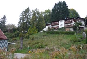 Bebauung am Heubergsüdhang bei der Weingartenstraße.jpg