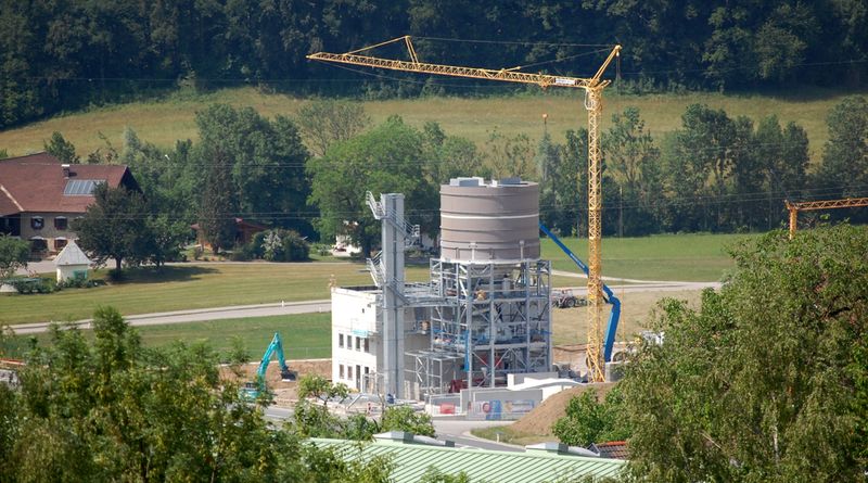 Datei:Betonwerk-Neubau in Henndorf.jpg