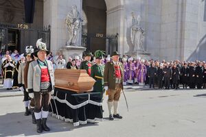 Kothgasser Erzbischof Begräbnisfeierlichkeiten 12.jpg