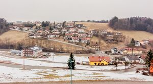Plainfeld, Nordseite des Ortskerns.JPG