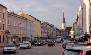 Stadtplatzansicht von Mattighofen.JPG