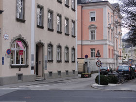 Dr.-Varnschein-Gasse.jpg