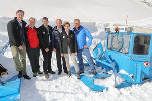 Großglockner Hochalpenstraße Schneeräumung 2018 56.jpg