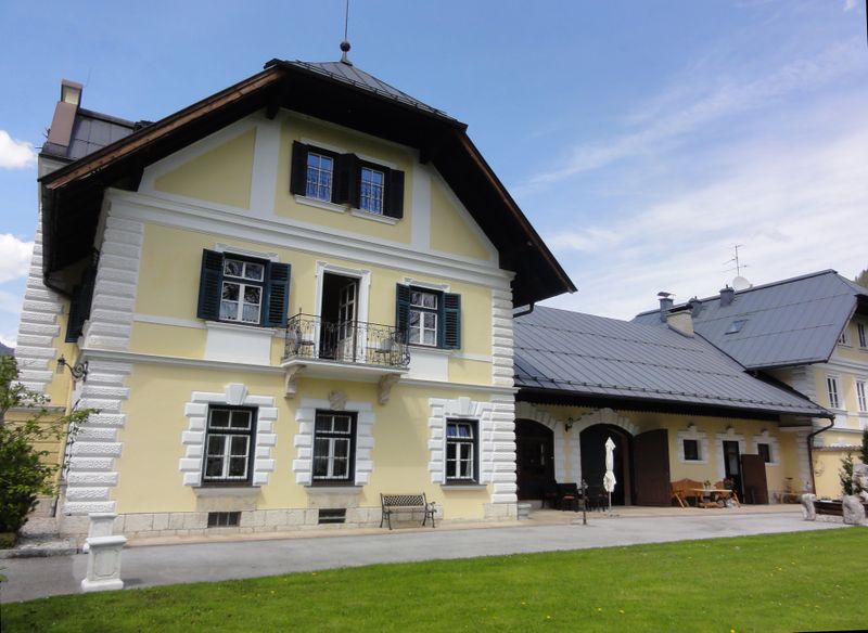 Datei:Jagdhaus Grubhof.jpg