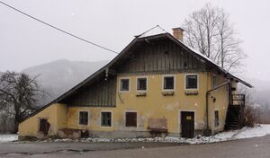 Nebengebäude vom ehemaligen Braubasthof Guggenrgal.jpg