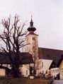 Oberalm Kirche und Thaidingtisch im März 1997.jpg
