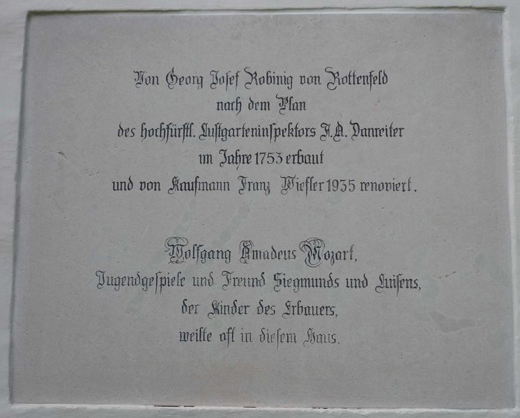 Datei:Tafel beim Roninigschloss.jpg