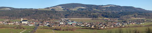 Thalgaupano mit Thalgauberg.jpg