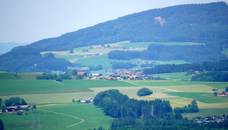 Datei:Windinggut, Zoom-Anscht von Daxlueg.jpg