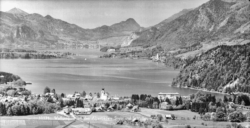 Datei:Wolfgangsee Risch-Lau 01.jpg