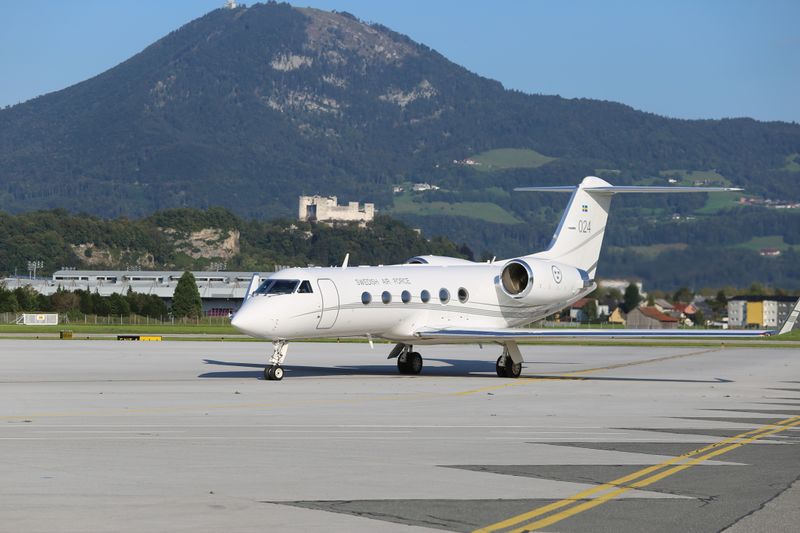 Datei:EU Gipfel Flugzeuge Schweden.jpg