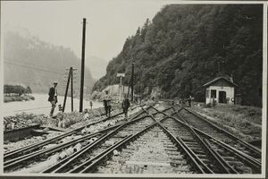 Salzburg-Tiroler-Bahn Werfen 04.jpg