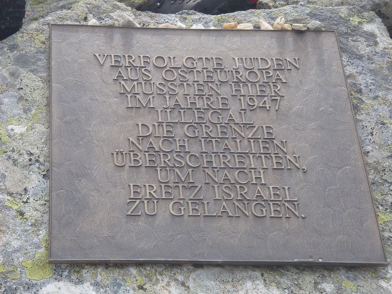 Datei:Gedenktafel am Krimmler Tauern.jpg