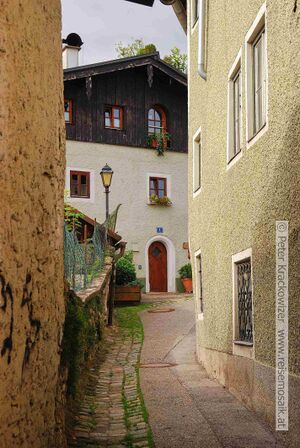 Goldgasse Nummer 1 in der Halleiner Altstadt.jpg