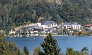 Ebners Waldhof, Südansicht.jpg