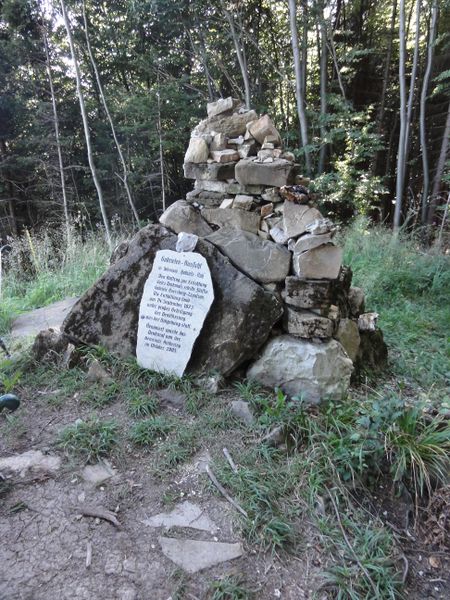 Datei:Gabrielen-Denkmal am Haunsberg.jpg