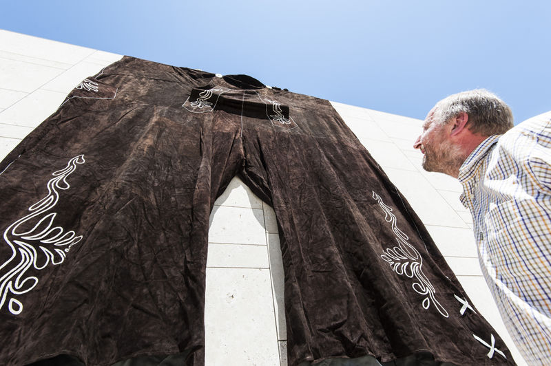 Datei:Leder Ritsch Lederhose.jpg