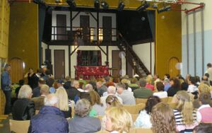 Saalbühne bei Schlechtwetter.jpg