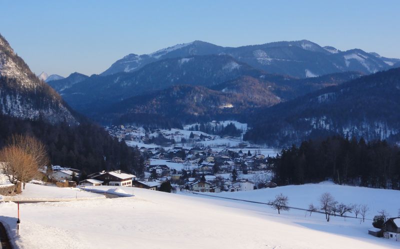 Datei:Fuschl im Winter.jpg